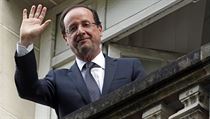 „Jsem hrdý na to, že jsem vzbudil takové velké naděje!“ byla první slova nově zvoleného prezidenta Françoise Hollanda, sedmého v dějinách francouzské páté republiky. „Jsem hrdý na to, že jsem vzbudil takové velké naděje!“ byla první slova nově zvoleného prezidenta Françoise Hollanda, sedmého v dějinách francouzské páté republiky.