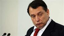 Davida Ratha přivedl do sociální demokracie její bývalý předseda Jiří Paroubek. Davida Ratha přivedl do sociální demokracie její bývalý předseda Jiří Paroubek.