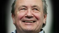 Jaroslav Šabata (1927– 2012) byl do roku 1969 funkcionářem Komunistické strany Československa, za normalizace disidentem, mluvčím Charty 77 a politickým vězněm. Po listopadu 1989 se vrátil do vrcholné politiky, nejprve jako mluvčí Občanského fóra v Brně. Jaroslav Šabata (1927– 2012) byl do roku 1969 funkcionářem Komunistické strany Československa, za normalizace disidentem, mluvčím Charty 77 a politickým vězněm. Po listopadu 1989 se vrátil do vrcholné politiky, nejprve jako mluvčí Občanského fóra v Brně.