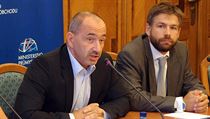Ministr průmyslu Martin Kuba představil svého kandidáta do Rady ČTÚ Roberta Pelikána na úterní tiskové konferenci. Ministr průmyslu Martin Kuba představil svého kandidáta do Rady ČTÚ Roberta Pelikána na úterní tiskové konferenci.
