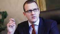 „V roce 2008 se vám může zdát investice do jaderné energetiky jako vynikající investiční příležitost a o čtyři roky později může vypadat z hlediska běžných komerčních principů zcela nesmyslně,“ říká Daniel Křetínský. „V roce 2008 se vám může zdát investice do jaderné energetiky jako vynikající investiční příležitost a o čtyři roky později může vypadat z hlediska běžných komerčních principů zcela nesmyslně,“ říká Daniel Křetínský.