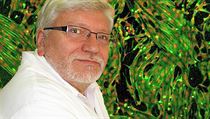 „Každá země dělá vědu jinak, každá má i jiný systém grantové podpory. Možná je dobré vzít si z každého trošku,“ zamýšlí se profesor Pavel Martásek. „Každá země dělá vědu jinak, každá má i jiný systém grantové podpory. Možná je dobré vzít si z každého trošku,“ zamýšlí se profesor Pavel Martásek.