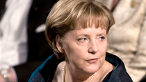 Německá kancléřka Angela Merkelová neustále opakuje, že je třeba evropský projekt zachránit. Ve skutečnosti však konflikt Německa s partnerskými zeměmi v EU trvale narůstá. Německá kancléřka Angela Merkelová neustále opakuje, že je třeba evropský projekt zachránit. Ve skutečnosti však konflikt Německa s partnerskými zeměmi v EU trvale narůstá.