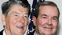 Ze svých známých měl bývalý americký republikánský prezident Ronald Reagan (vlevo) nejdůvěrnější vztah s Billem Clarkem, který v letech 1982 až 1983 byl v čele Rady národní bezpečnosti. Ze svých známých měl bývalý americký republikánský prezident Ronald Reagan (vlevo) nejdůvěrnější vztah s Billem Clarkem, který v letech 1982 až 1983 byl v čele Rady národní bezpečnosti.
