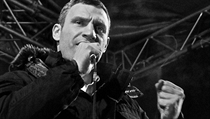 Lídr ukrajinské revoluce, Vitalij Kličko. Lídr ukrajinské revoluce, Vitalij Kličko.