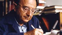 Psycholog Erich Fromm (1900–1980) ve svém díle shrnul psychický stav bílého muže v nacistické a postnacistické době. Psycholog Erich Fromm (1900–1980) ve svém díle shrnul psychický stav bílého muže v nacistické a postnacistické době.