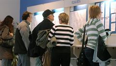 Materiál vycházející z vědeckého grémia Bankovní asociace doporučuje změny v aktivní politice zaměstnanosti. Materiál vycházející z vědeckého grémia Bankovní asociace doporučuje změny v aktivní politice zaměstnanosti.