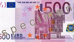 Moderní peníze, například evropská pětistovka, bývají vybaveny desítkami ochranných prvků. Další v budoucnu možná ještě přibudou, jak ukazuje nový výzkum. Moderní peníze, například evropská pětistovka, bývají vybaveny desítkami ochranných prvků. Další v budoucnu možná ještě přibudou, jak ukazuje nový výzkum.