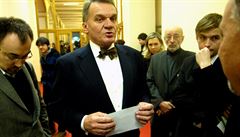 Pražský primátor Bohuslav Svoboda se tendru na novou čistírnu odpadních vod neobává. Pražský primátor Bohuslav Svoboda se tendru na novou čistírnu odpadních vod neobává.
