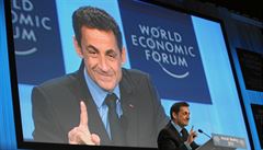 Podle francouzského prezidenta Nicolase Sarkozyho je třeba regulací zabránit výkyvům v cenách komodit, mezi něž patří i potraviny. Podle francouzského prezidenta Nicolase Sarkozyho je třeba regulací zabránit výkyvům v cenách komodit, mezi něž patří i potraviny.
