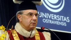 „O názvu se budeme bavit až v poslední fázi,“ říká rektor OSU Jiří Močkoř. „O názvu se budeme bavit až v poslední fázi,“ říká rektor OSU Jiří Močkoř.