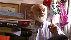 Rušení českých amabasád v Latinské Americe je obrovská škoda, ale podobně činí třeba i skandinávské státy, říká profesor Josef Opatrný. Rušení českých amabasád v Latinské Americe je obrovská škoda, ale podobně činí třeba i skandinávské státy, říká profesor Josef Opatrný.
