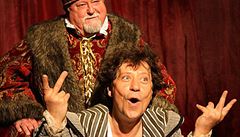 Pavel Kříž (right) as the Fool with Rutherford Cravens as King Lear Pavel Kříž (right) as the Fool with Rutherford Cravens as King Lear