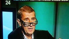 Miliardář Andrej Babiš rozdává třaskavé rozhovory: po Hospodářských novinách a Mladé frontě DNES vyprávěl o korupci 45 minut i na České televizi. Miliardář Andrej Babiš rozdává třaskavé rozhovory: po Hospodářských novinách a Mladé frontě DNES vyprávěl o korupci 45 minut i na České televizi.
