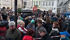 The demonstration on Prague’s Old Town Square was organized by the main opposition center-left Social Democrats (ČSSD) and the Communist Party (KSČM) The demonstration on Prague’s Old Town Square was organized by the main opposition center-left Social Democrats (ČSSD) and the Communist Party (KSČM)