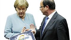 Idea eurobondů se německé kancléřce Angele Merkelové po právu nelíbí. Francouzský prezident François Hollande je jiného názoru. Idea eurobondů se německé kancléřce Angele Merkelové po právu nelíbí. Francouzský prezident François Hollande je jiného názoru.