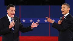 Mitt Romney (vlevo) byl jednoznačným vítězem první prezidentské debaty. Druhé klání ale ukázalo, že Barack Obama stále žije a zprávy o jeho politickém odchodu byly předčasné. Mitt Romney (vlevo) byl jednoznačným vítězem první prezidentské debaty. Druhé klání ale ukázalo, že Barack Obama stále žije a zprávy o jeho politickém odchodu byly předčasné.