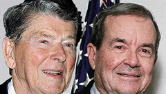 Ze svých známých měl bývalý americký republikánský prezident Ronald Reagan (vlevo) nejdůvěrnější vztah s Billem Clarkem, který v letech 1982 až 1983 byl v čele Rady národní bezpečnosti. Ze svých známých měl bývalý americký republikánský prezident Ronald Reagan (vlevo) nejdůvěrnější vztah s Billem Clarkem, který v letech 1982 až 1983 byl v čele Rady národní bezpečnosti.