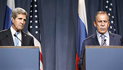 O ruském návrhu na likvidaci syrských chemických zbraní jednali minulý týden v Ženevě šéfdiplomaté USA a Ruska John Kerry (vlevo) a Sergej Lavrov. O ruském návrhu na likvidaci syrských chemických zbraní jednali minulý týden v Ženevě šéfdiplomaté USA a Ruska John Kerry (vlevo) a Sergej Lavrov.