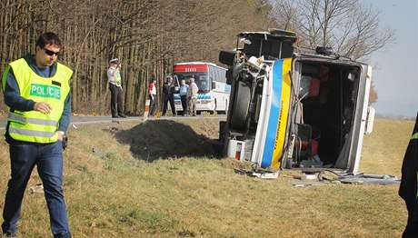 Na Plzesku havaroval autobus s dtmi, osm bylo lehce zranno