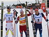 Alex Harvey (vlevo), Martin Johnsrud Sundby a Rus Alexander Lekov.