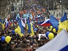 Masová demonstrace na protest proti zásahu ruské vlády na Ukrajin (Moskva, 15. bezna). 