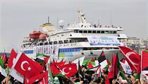 Odškodné nabízené Izraelci rodinám tureckých občanů zabitých a zraněných v roce 2010 při výsadku izraelského komanda na lodi Mavi Marmara narušující blokádu Gazy by mělo přispět ke zlepšení vztahů obou zemí. Turecko však žádá vyšší částku. Odškodné nabízené Izraelci rodinám tureckých občanů zabitých a zraněných v roce 2010 při výsadku izraelského komanda na lodi Mavi Marmara narušující blokádu Gazy by mělo přispět ke zlepšení vztahů obou zemí. Turecko však žádá vyšší částku.