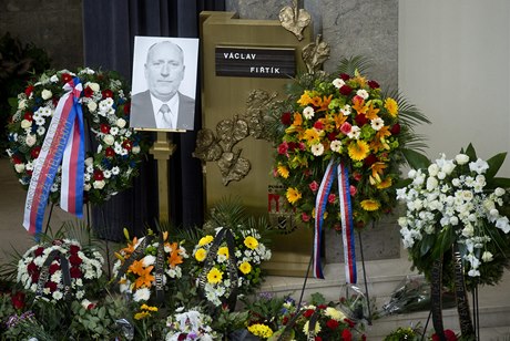 Poslední rozlouení s Václavem Fitíkem v Krematoriu Stranice