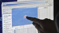 Snímek plovoucího objektu v oblasti pátrání po zmizelém letu MH 370. | na serveru Lidovky.cz | aktuální zprávy