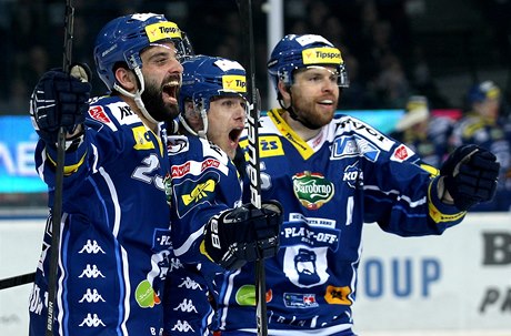 Hokejisté Komety Brno slaví senzaní postup do finále extraligy