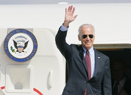 Viceprezident USA Joe Biden piletl do Kyjeva.