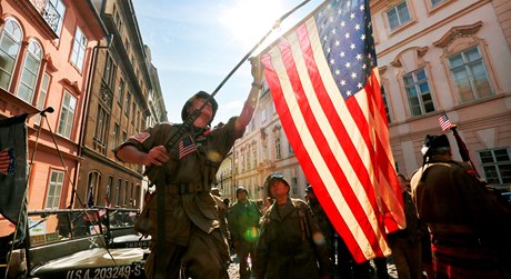 "Pipomínáme si kvtnové události a píchod Amerian, oslavujeme generála George Pattona," sdlil organizátor Mirko Trubka.