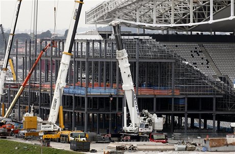 Arena Corinthians v Sao Paulu dlá poadatelm nejvtí starosti.