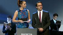 Moderátorská dvojice udílení cen Magnesia Litera 2014 Daniela Písařovicová a Jiří Havelka. Moderátorská dvojice udílení cen Magnesia Litera 2014 Daniela Písařovicová a Jiří Havelka.
