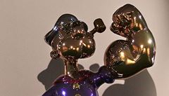 Výtvarník Jeff Koons je proslulý svými barevn kýovitými sochami, které mnohdy vyvolávají nemalé kontroverze. Takto napíklad pojal Pepka námoníka.