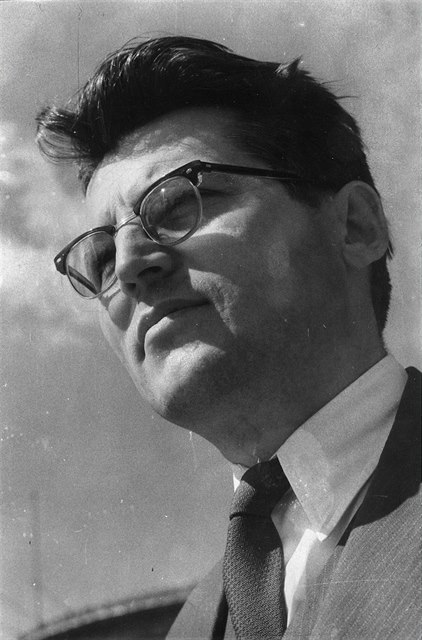 Zemel bývalý jugoslávský prezident Dobrica osi