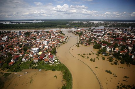 Situace v Srbsku a v Bosn a Hercegovin se vak podle posledních zpráv mírn...