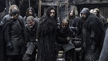 Jon Sníh (uprostřed/Kit Harington) při tréninku Noční hlídky. | na serveru Lidovky.cz | aktuální zprávy
