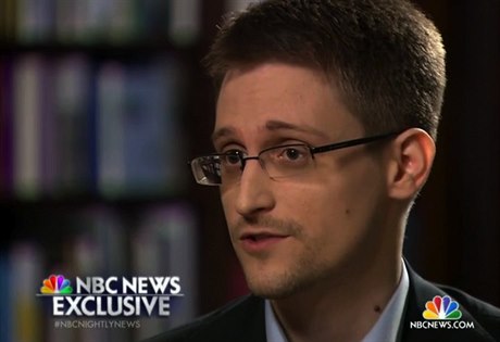 Edward Snowden v prvním televizním interview po útku z USA.