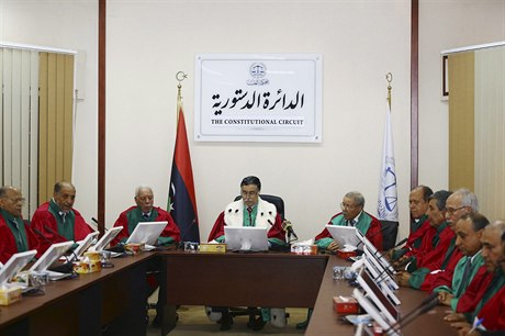 Libyjský soud rozhoduje o legitimit premiéra Mítíka.