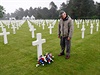 Ráno 6. ervna 1944 se v Normandii vylodilo kolem 35 000 mu, z nich do...