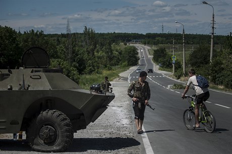 Písluník Ruské ortodoxní armády, nov vzniklé separatistické skupiny,...