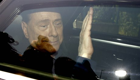 Berlusconi je osvobozen. Soud ho zprostil viny v kauze Rubygate.