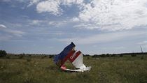 Trosky zříceného malajsijského Boeingu 777. | na serveru Lidovky.cz | aktuální zprávy Trosky zříceného malajsijského Boeingu 777. | na serveru Lidovky.cz | aktuální zprávy