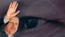 „Erdogan propadl myšlence, že je zachráncem Turecka, Bohem vyvoleným... | na serveru Lidovky.cz | aktuální zprávy