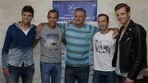 Tenisté zleva Jiří Veselý, Lukáš Rosol, kapitán Jaroslav Navrátil, Radek... | na serveru Lidovky.cz | aktuální zprávy