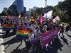 Pochod za prva homosexul v srbskm Blehradu.