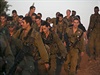 Izraeltí vojáci pochodují ve dne i v noci. Golanská brigáda je jednou z...