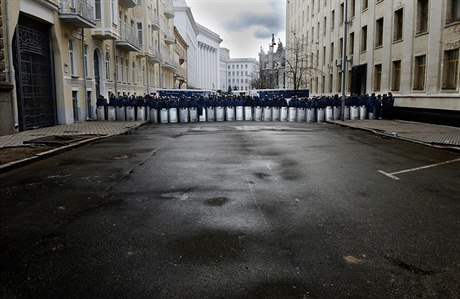 Filip Singer, European Pressphoto Agency (EPA): Zaátek. Kyjev, Ukrajina, zima...