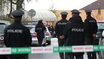 Policie Žďáru nad Sázavou na místě, kde byl pobodán student | na serveru Lidovky.cz | aktuální zprávy